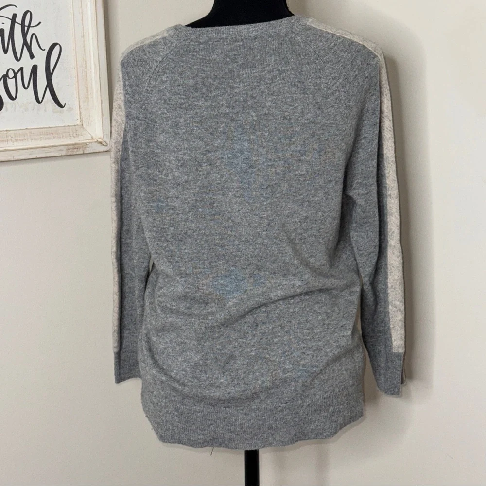 J. Crew Cashmere Blend Floral Appliqué Sweater Gray Size S